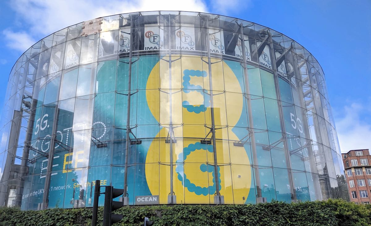 EE launches UK’s first 5G mobile broadband plans