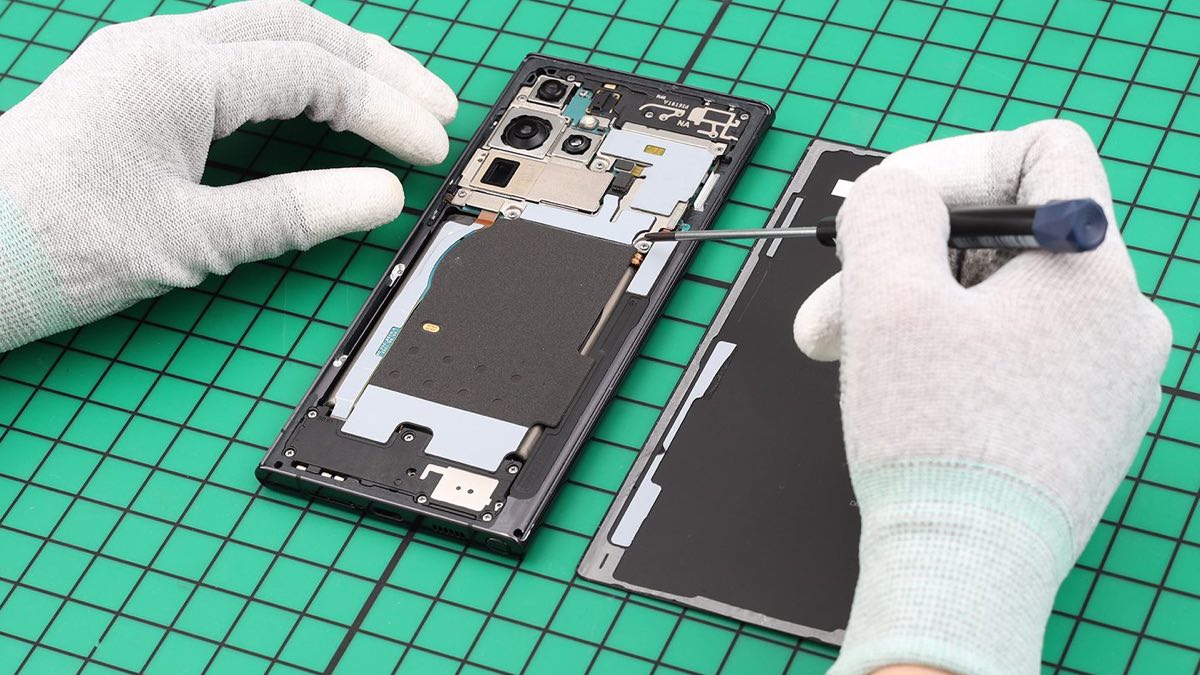 Samsung’s Self-Repair programme for mobiles launches in the UK