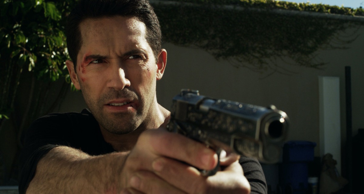 Watch Scott Adkins and Mario Van Peebles in Seized trailer