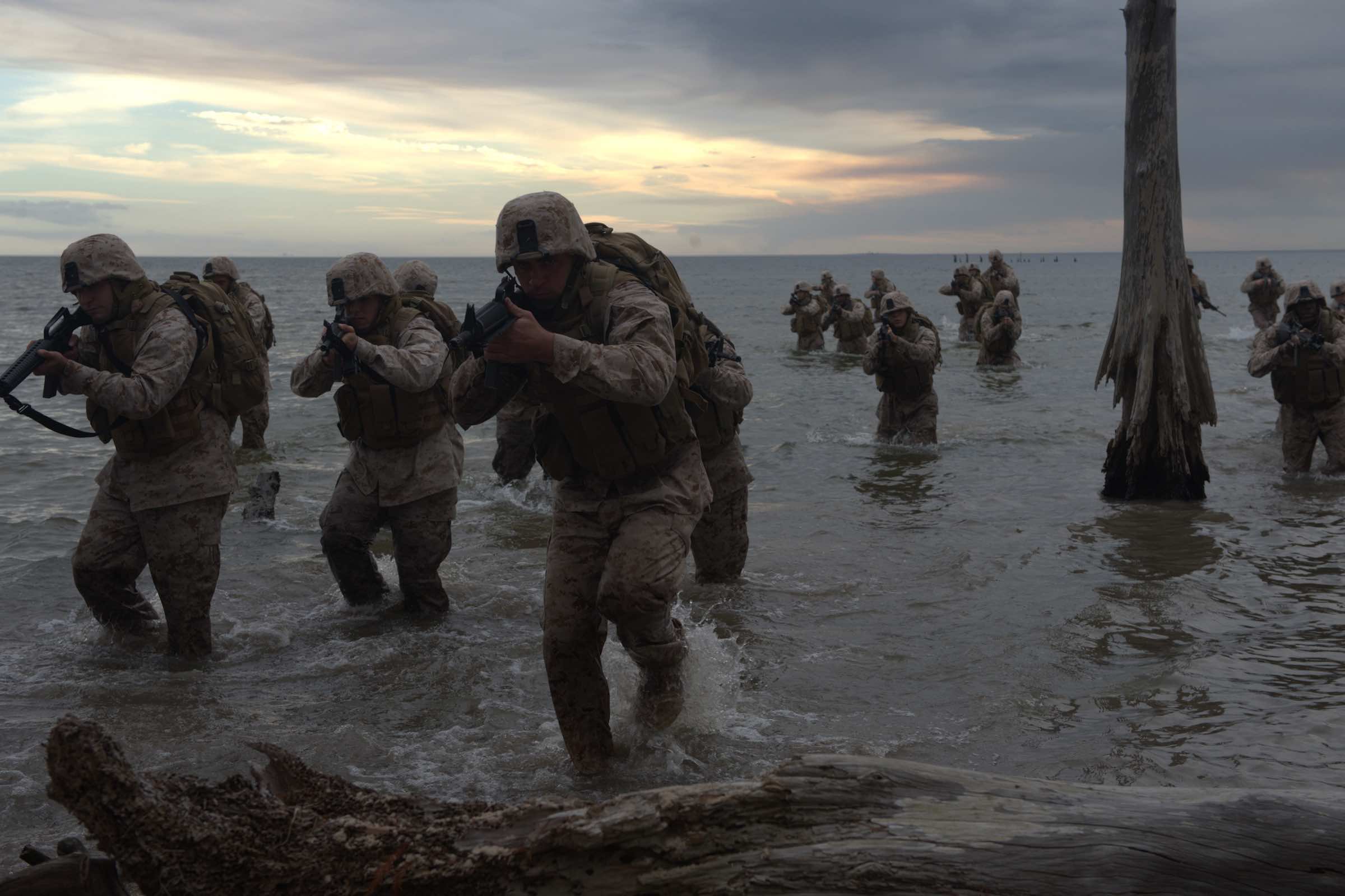 Trailer: Shia LaBeouf and Gary Oldman in Man Down