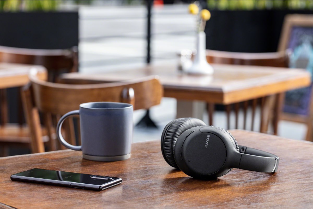 EE customers can claim free Sony headphones when buying the 5G Xperia 10 III