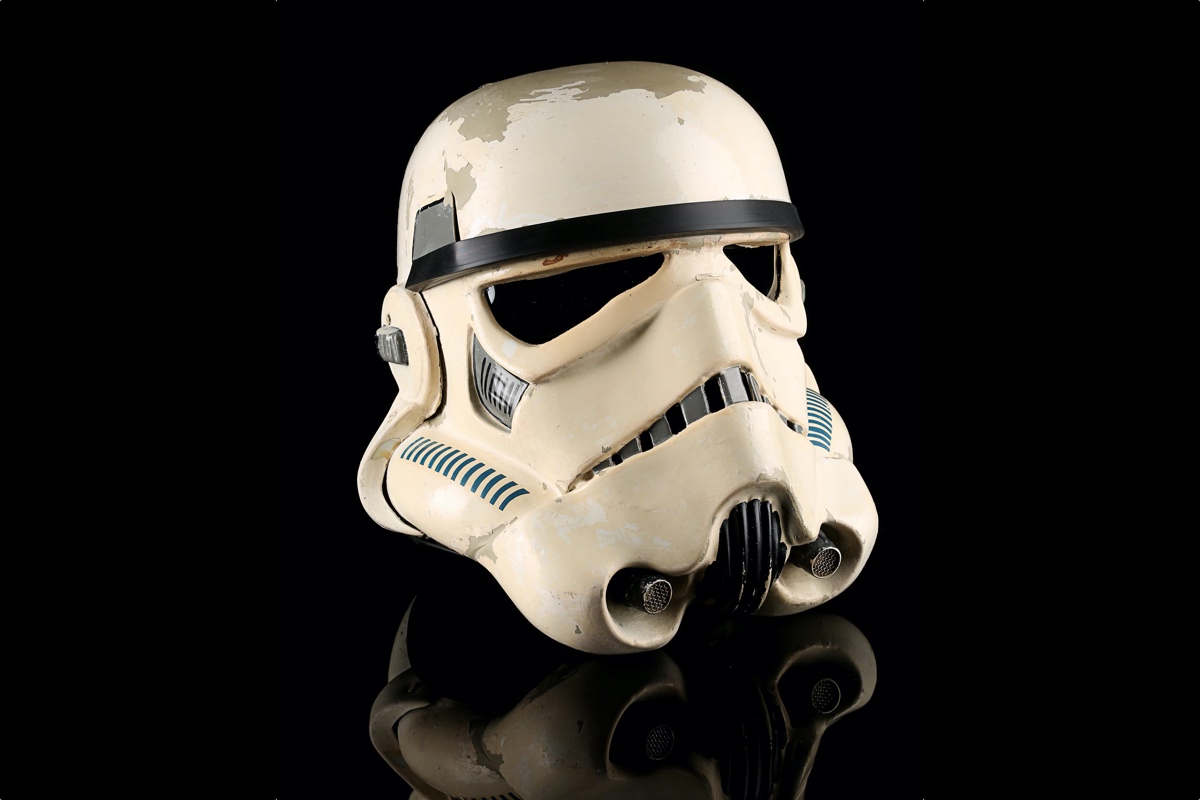 Prop Store to auction 1977 Darth Vader costume