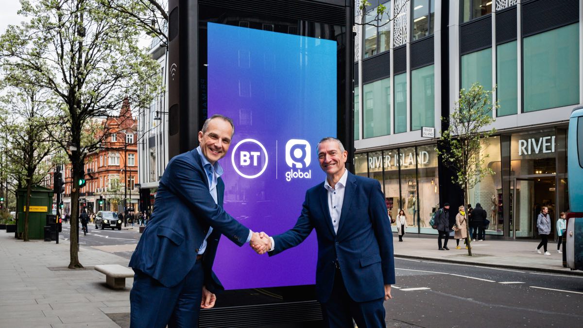BT and Global to convert 2,000 more payphone kiosks into Street Hubs