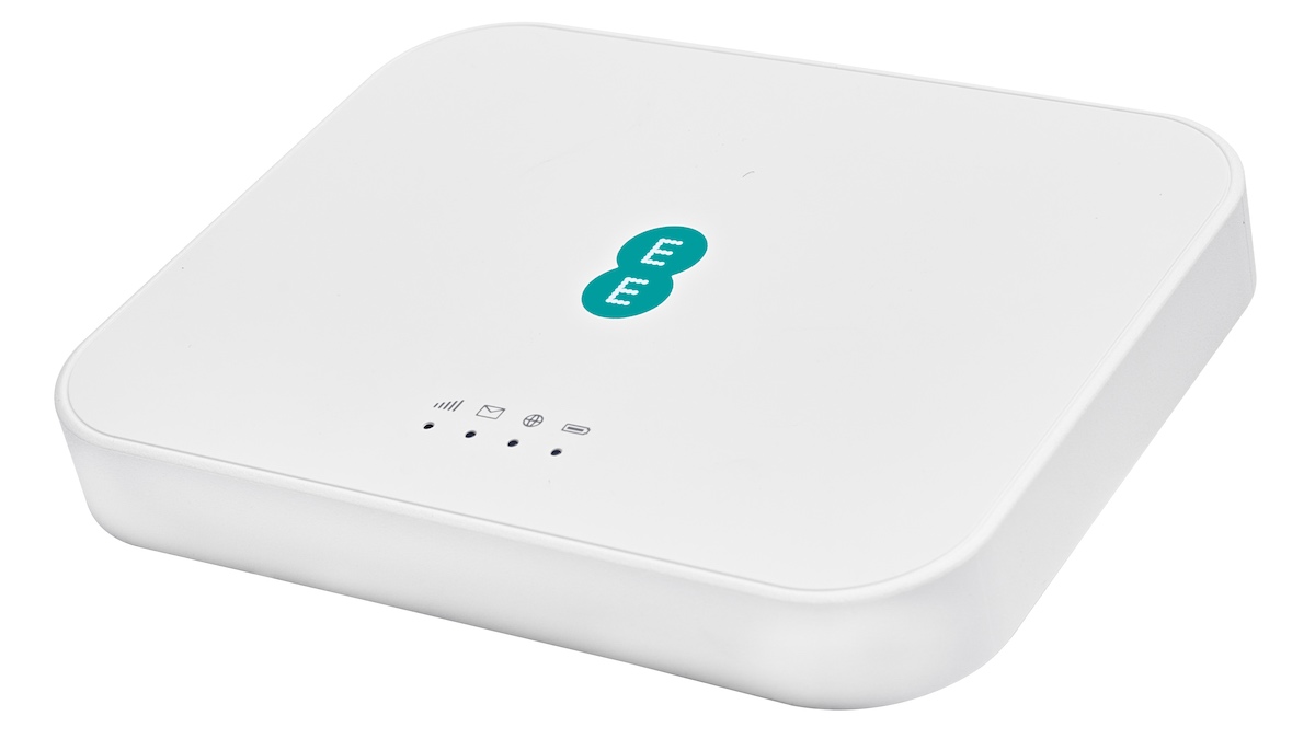 EE launches new 5G mobile broadband router