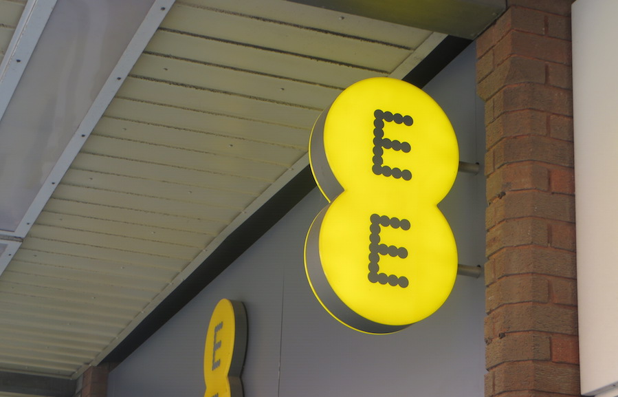 EE announces new deals on SIM-only plans
