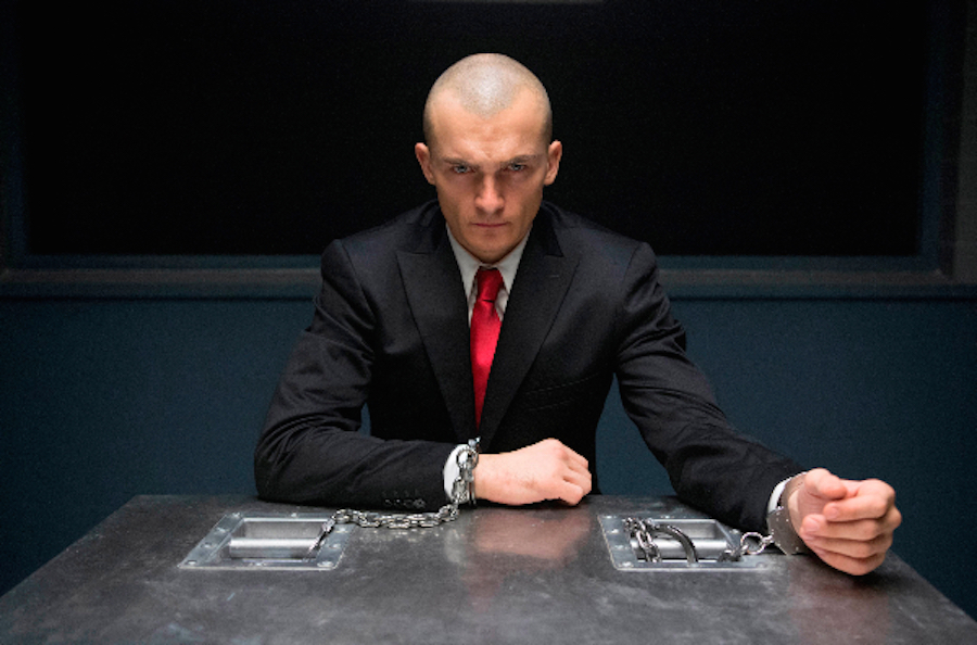 Hitman: Agent 47 – new clip: Train Tracks