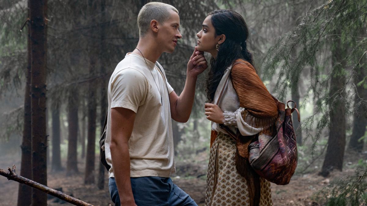 The Hunger Games: The Ballad of Songbirds & Snakes tops this week’s sales chart 