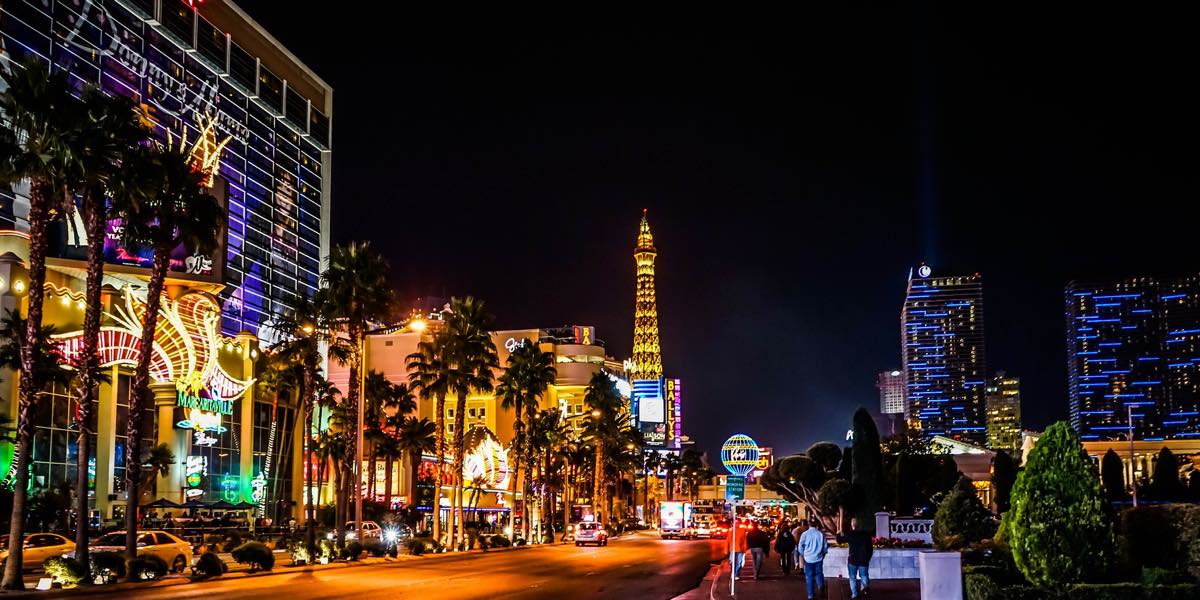 How accurately is casino gambling portrayed in movies?