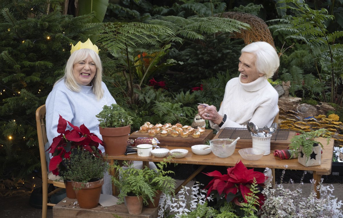 Mary Berry and famous friends celebrate Christmas in new special