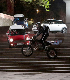 Mini marks 2012 Olympics with The Italian Job homage