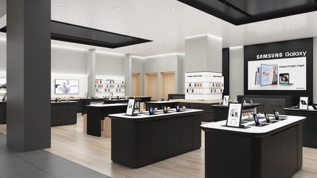 New Samsung experience store opens in Westfield London