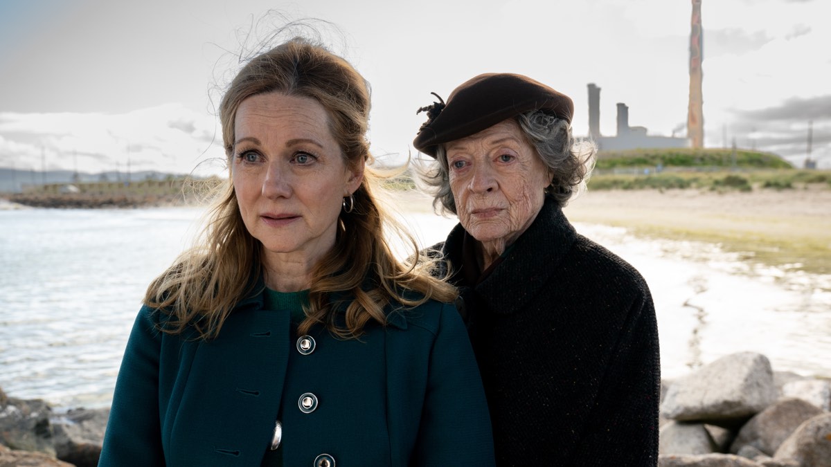 Watch Maggie Smith, Kathy Bates, and Laura Linney in The Miracle Club trailer 