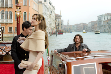 Jolie & Depp star in The Tourist