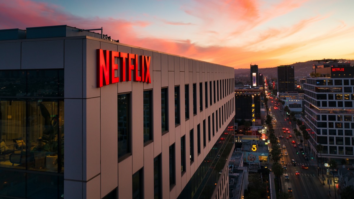 Steering through streams: Netflix’s strategic pricing shift